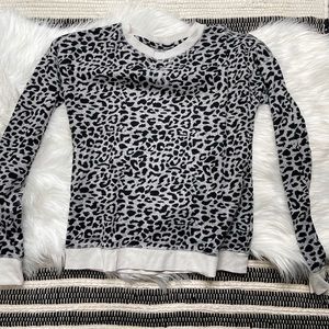 Zyia leopard long sleeve